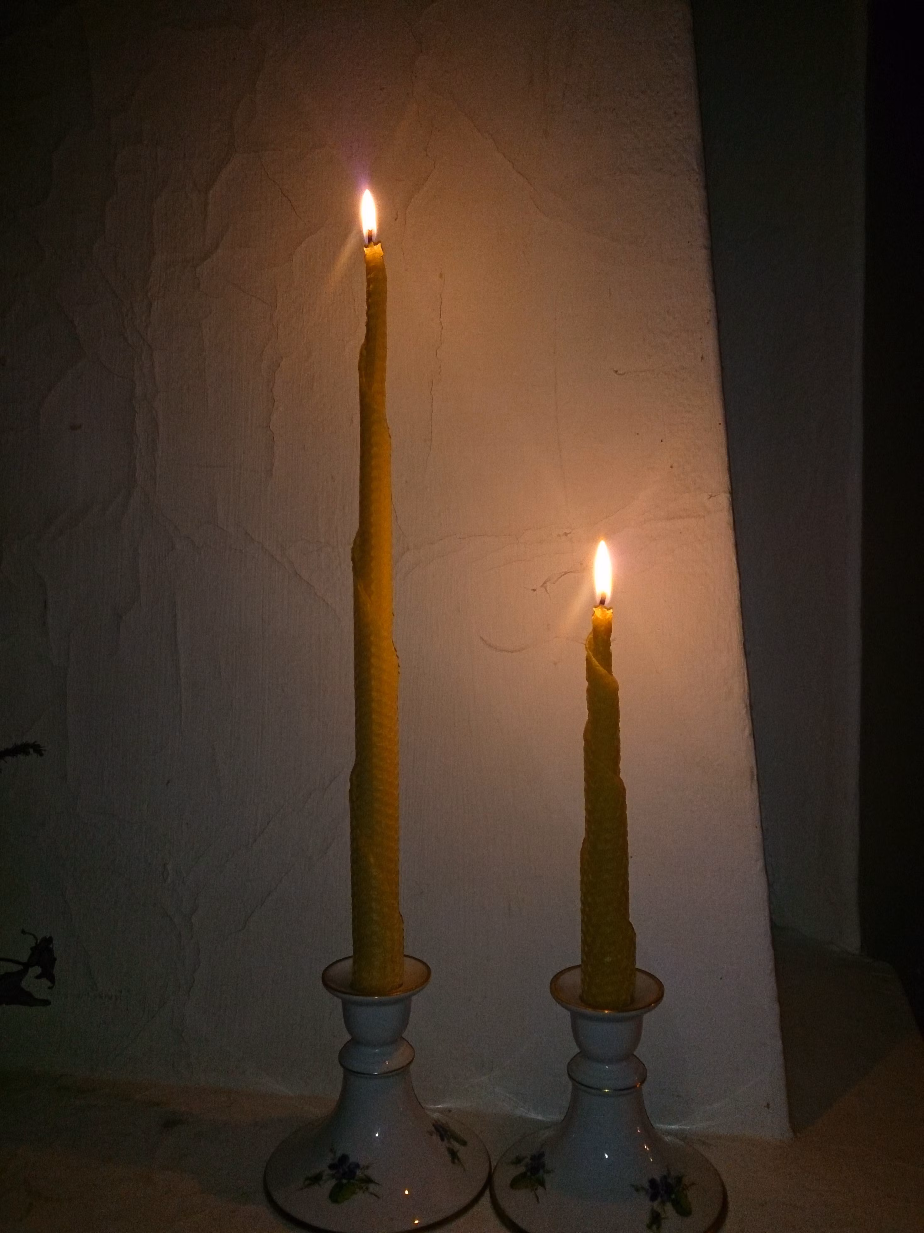 Spiralljus höjd ca 33cm brinntid ca 6 timmar