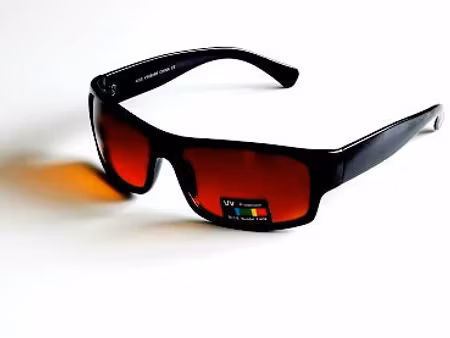 Solglas svart böjd med blueblocker-glas