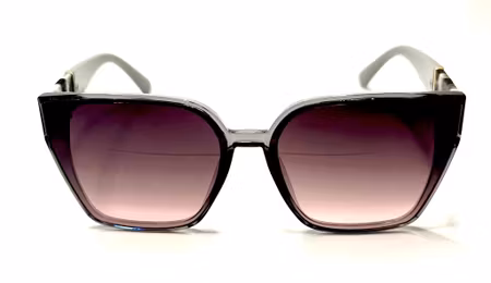 Solglasögon Amanda nr 8, finns 4 färger