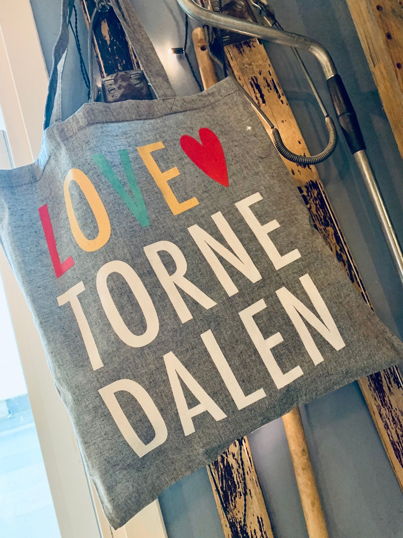 Tygkasse Love Tornedalen, recycled
