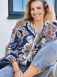 Line bomber shirt