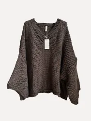 MOONLIGHT SWEATER