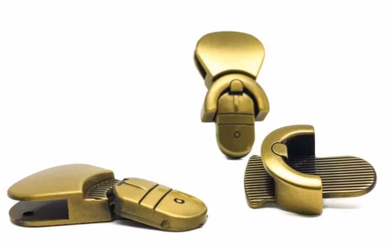 Trycklås - Belttip purse lock Serial Bagmaker
