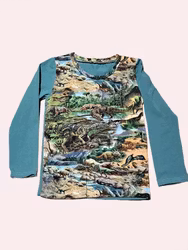 Långärmad tröja med dinosurier