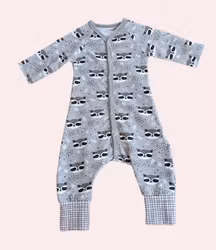 Heldress/Onepiece/Pyjamas Tvättbjörnar