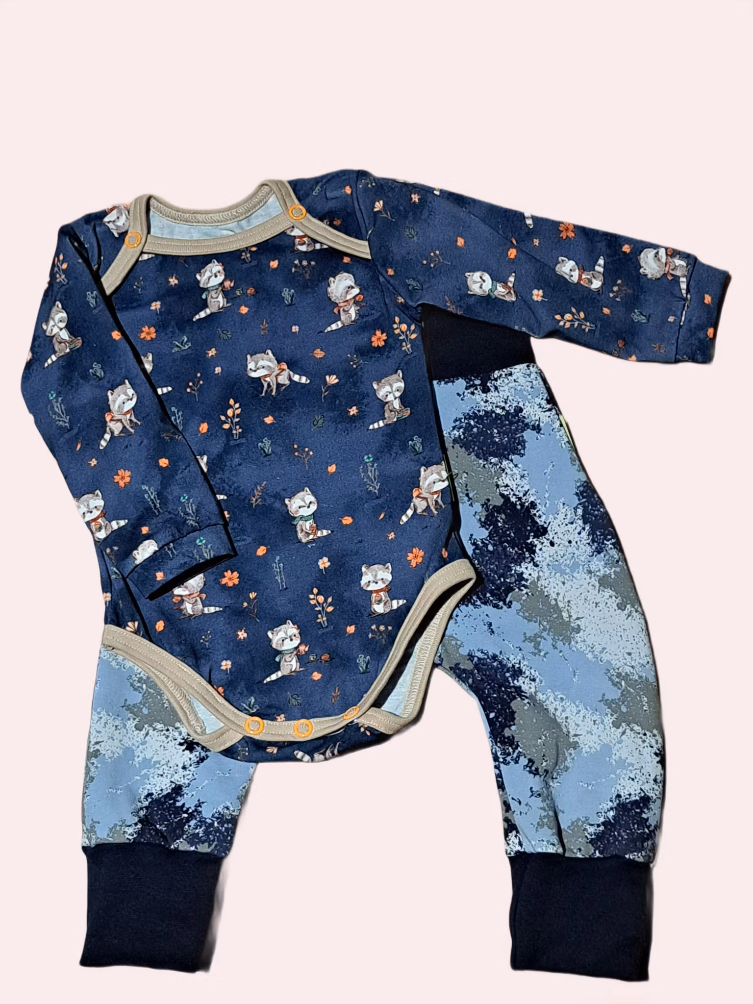 Set body och byxa Tvättbjörnar