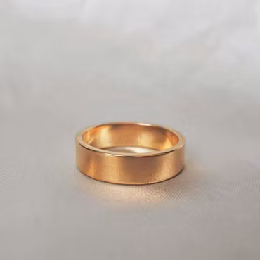 "Mars" 6mm gold ring