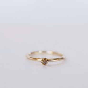 "Cordelia" ring with diamond (choose cognac, white or champage diamond)