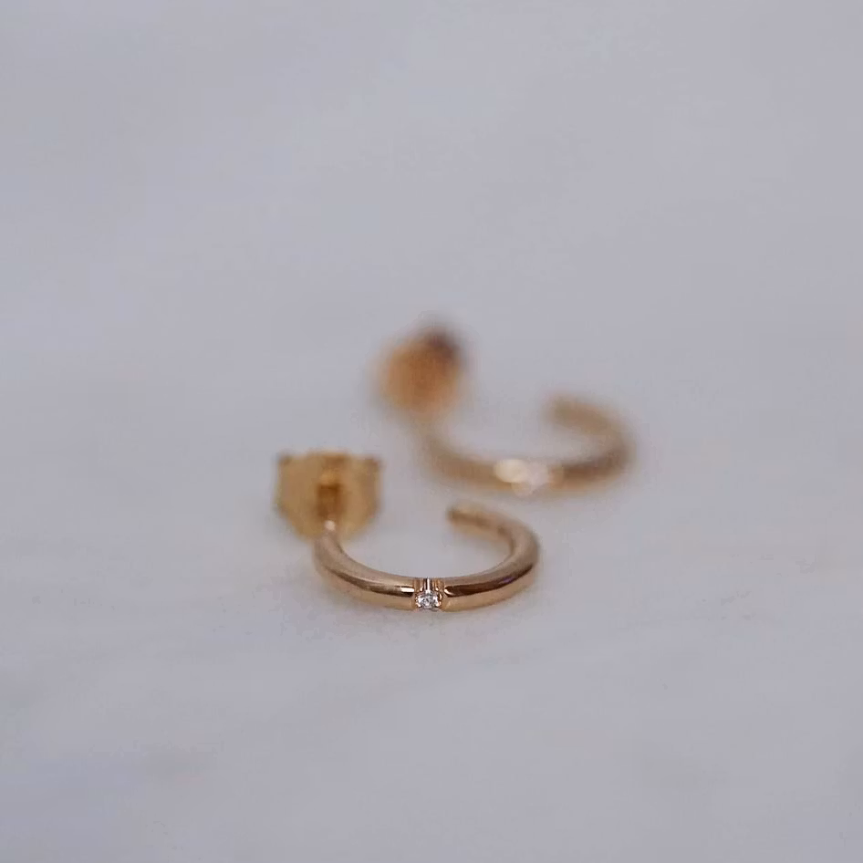 "Aurora" Hoops in gold with diamond