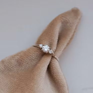 "Bianca" ring no. 2 with W/SI diamonds