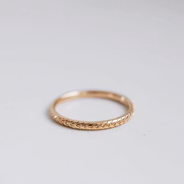 "Idun" ring in gold
