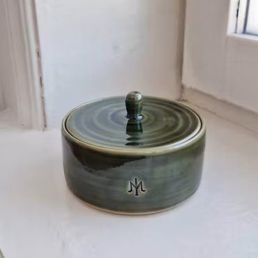 Ceramic jewelry box dark green