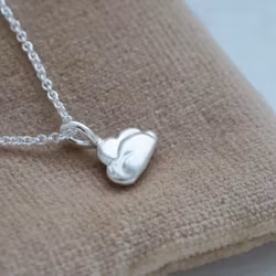 "Cloud" pendant in silver