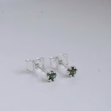 "Cordelia" earstuds in silver with tourmaline