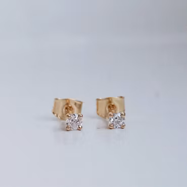 "Stellar" earrings in gold with antique cut diamonds