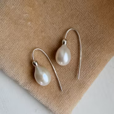 "Snowdrop" earrings in silver