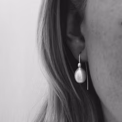 "Snödroppe" örhängen i silver