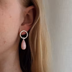 "Tamara" earrings in silver with pink opals