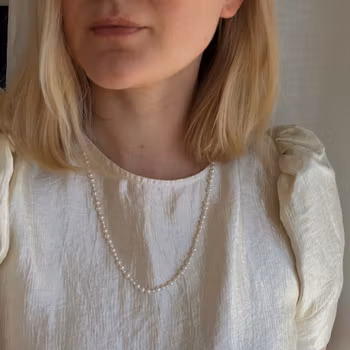 Collier med sötvattenspärlor 63cm