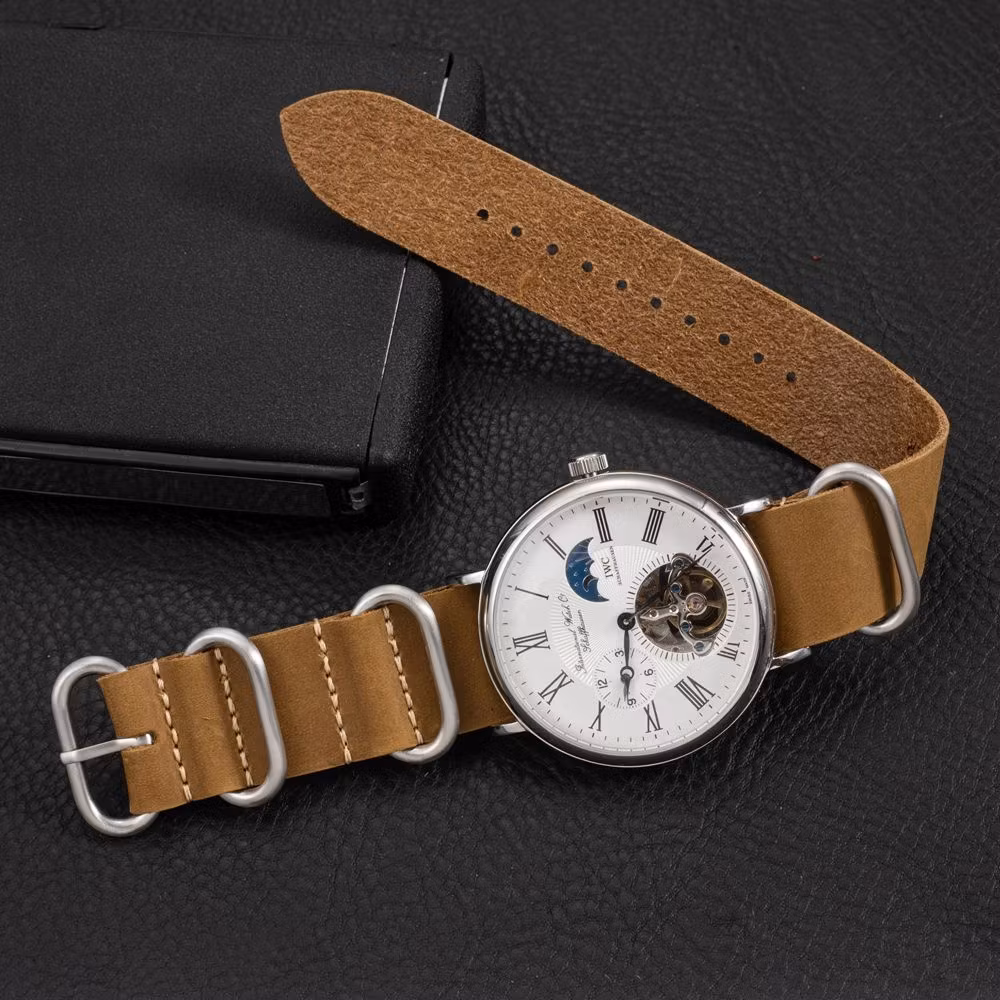 Khaki Zulu leather strap