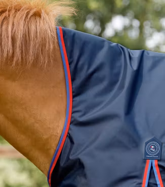 Premier Equine Buster Hardy 0g Utetäcke med halvhals