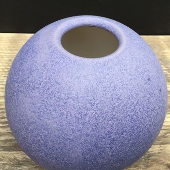 9897 Lilac speckle