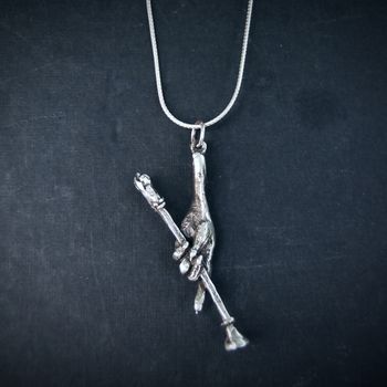 Hag's Hand necklace