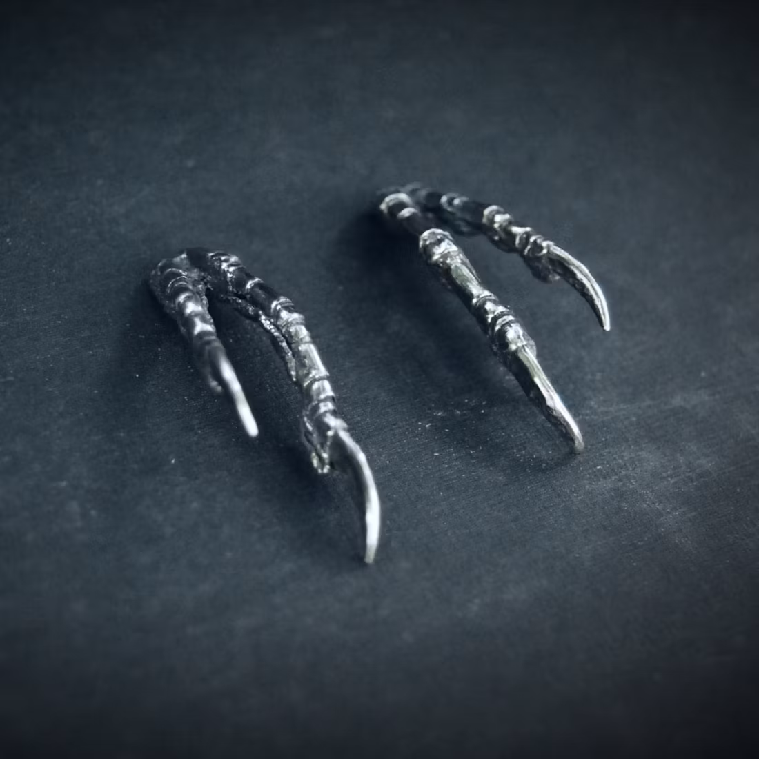 Double Talon earring