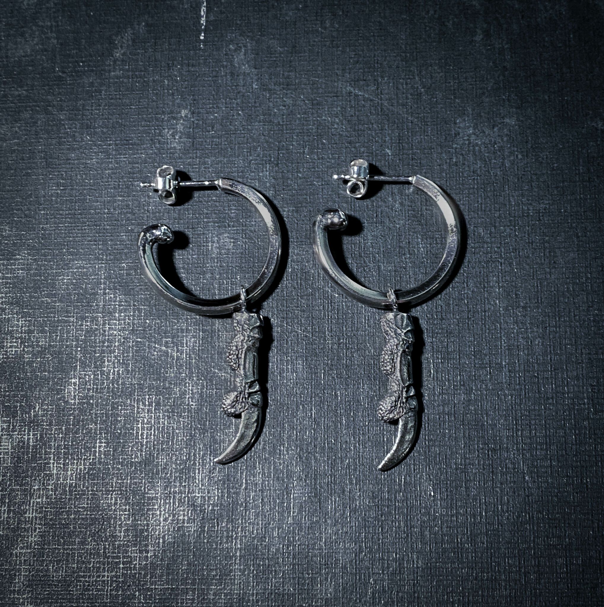 Crow claw örhängen