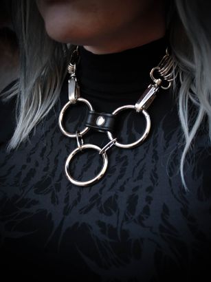 Triple Godess Necklace Silver