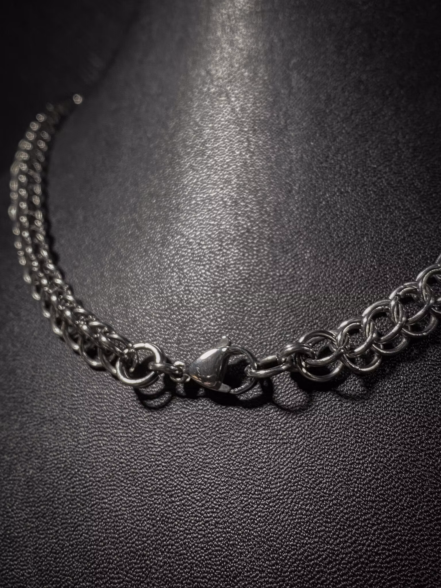 Zyran Necklace