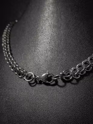 Zyran Necklace