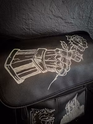 Handväska Riddarhand