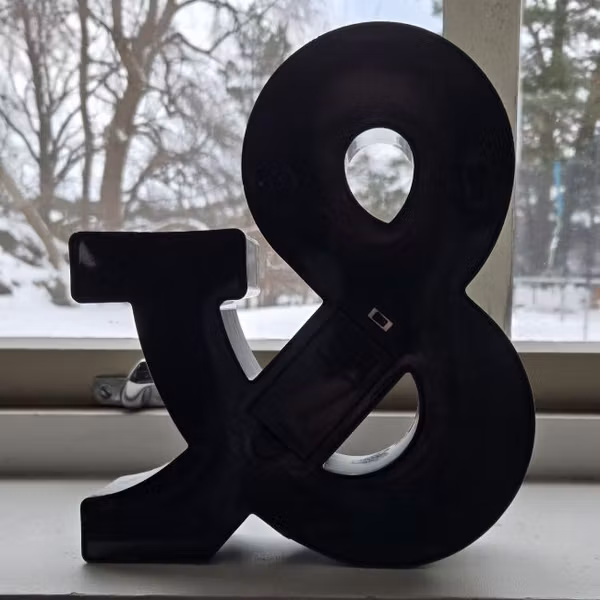 Brukt LED-bokstav & Svart