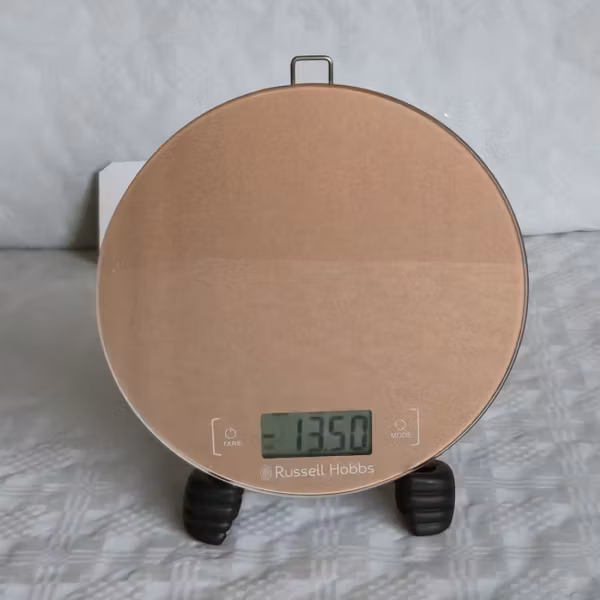 Russell Hobbs Kjøkkenvekt 5kg ( Brukt )