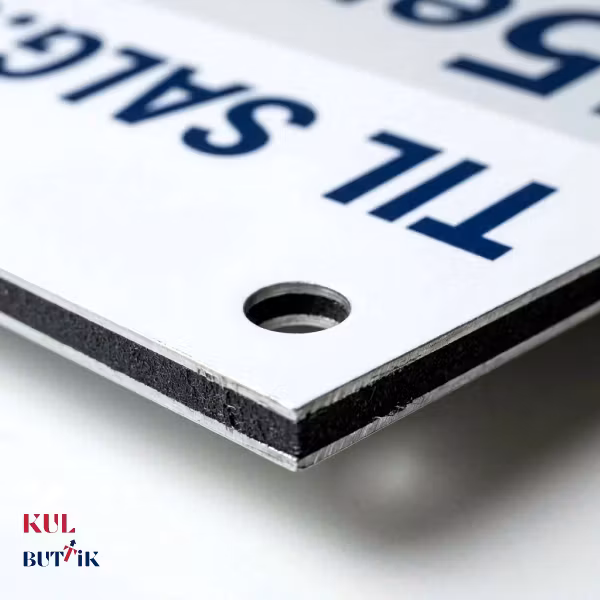 Eiendomsskilt & Meglerskilt ("Til Salgs" / Tomteskilt i 3 mm Dibond)