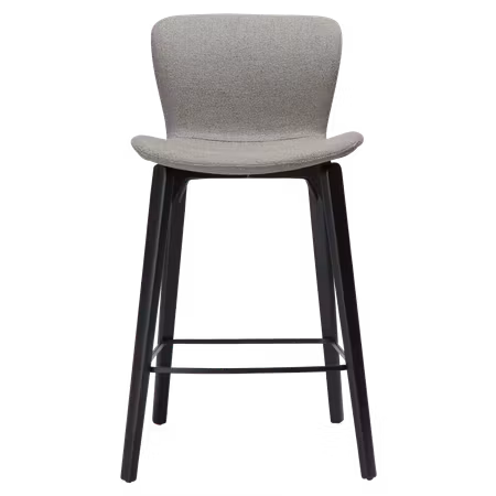 PARAGON barstol för köksbänk (sitthöjd: 67 cm) – Pebble jordbrun bouclétyg, svartbetsad ask ben | DAN-FORM