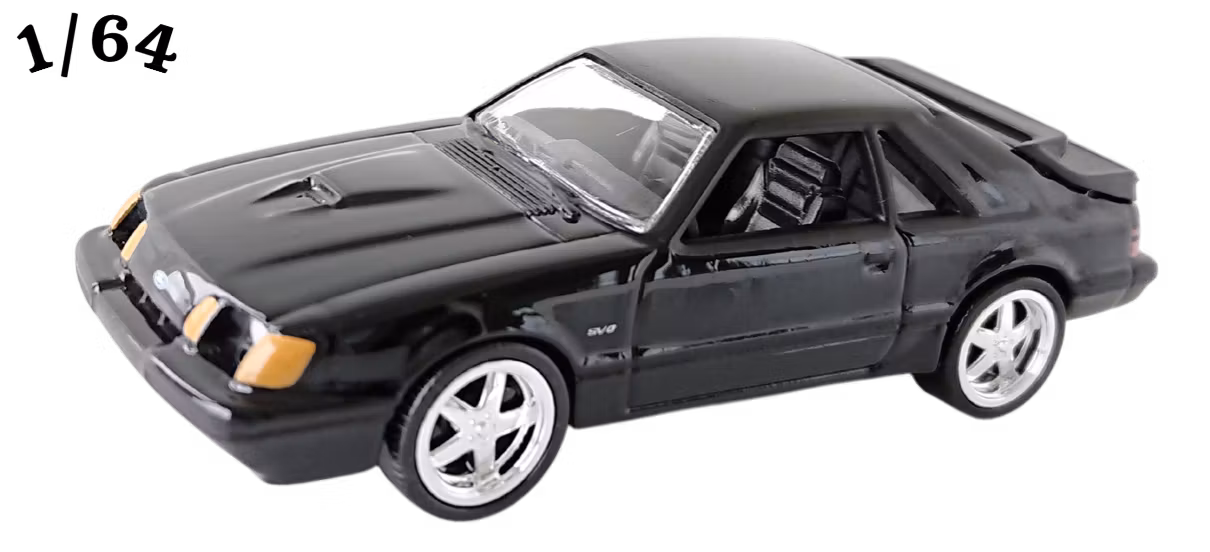 1985 Ford Mustang SVO Svart Auto World