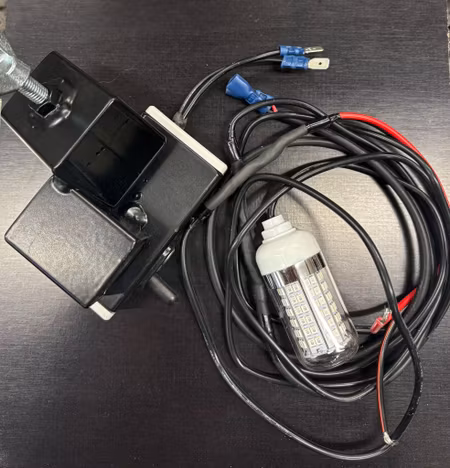 Grön Lampa - Fällan blir upplyst när den slår igen.