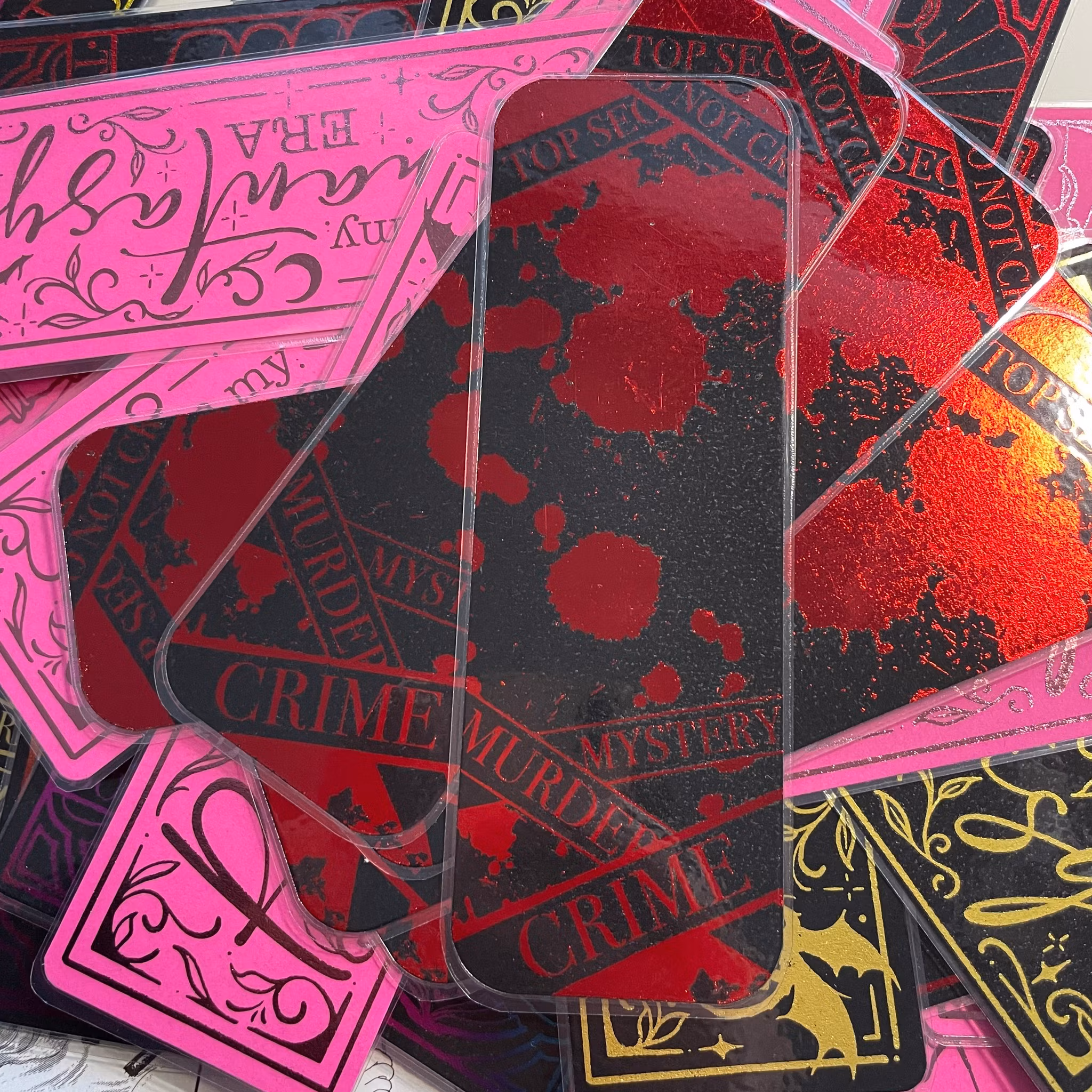 CRIME - flera färgval