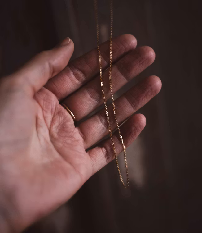 ''Faceted Anchor Chain'' 18k red gold