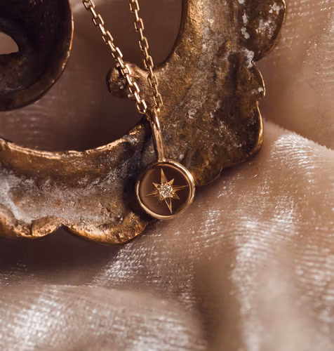 ''Lyckostjärna'' Pendant 18k Red Gold With Diamond