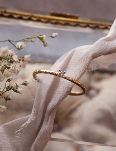 ''Skogsstjärna'' 18k Red Gold Ring With Diamond