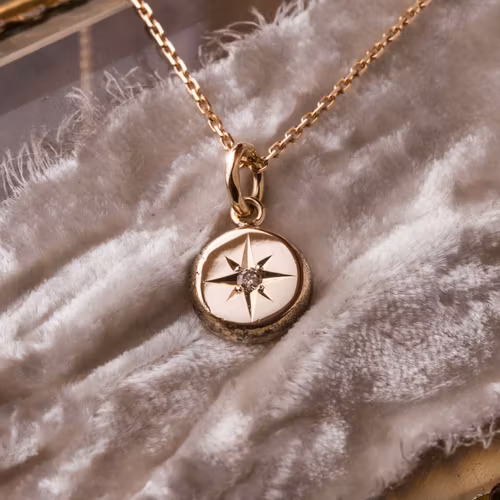 ''Lyckostjärna'' Nr2 18k Red Gold