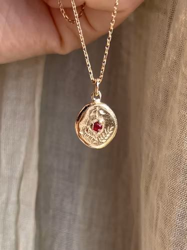 18k Yellow Gold Ancient Ruby Pendant
