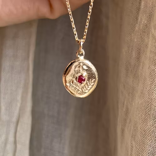 18k Yellow Gold Ancient Ruby Pendant