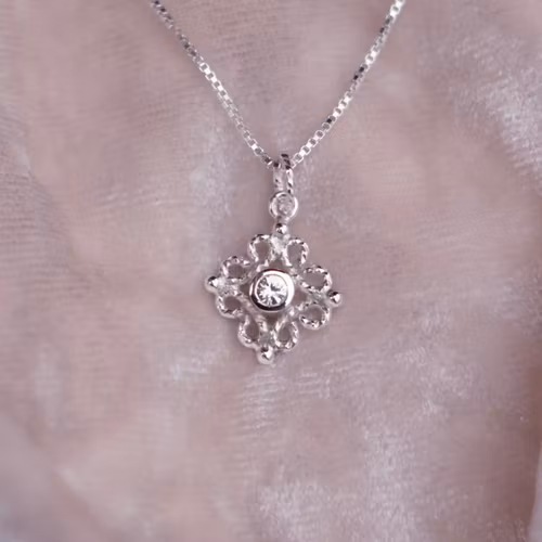 ”Fri” Silver Necklace With A Sapphire