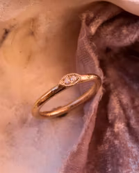 ''Tjärnglimma'' 18k Red Gold Ring With Diamonds