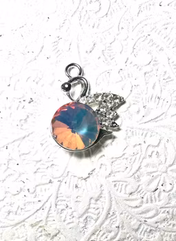 Svan berlock med strass