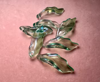 Glas Löv 26x9 mm 20st